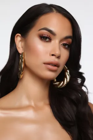A Little Twisted Earrings - Gold