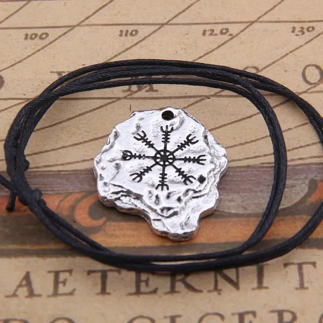 Aegishjalmr Helm of Awe Rock Necklace