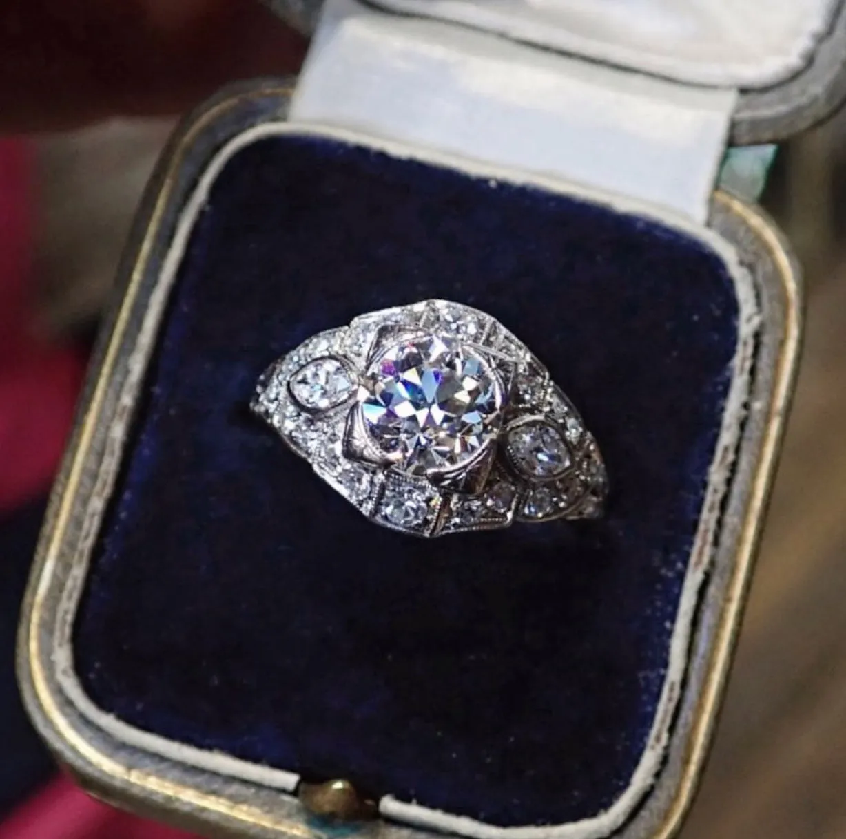 Art Deco Engagement Ring, Old European cut 1.30ct.