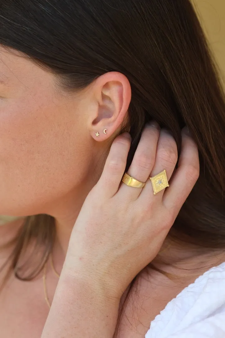 Cosmic Lover 14K Gold Studs