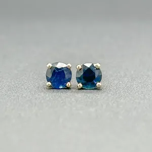 Estate 14K Y Gold 4mm 0.60ctw Sapphire Stud Earrings