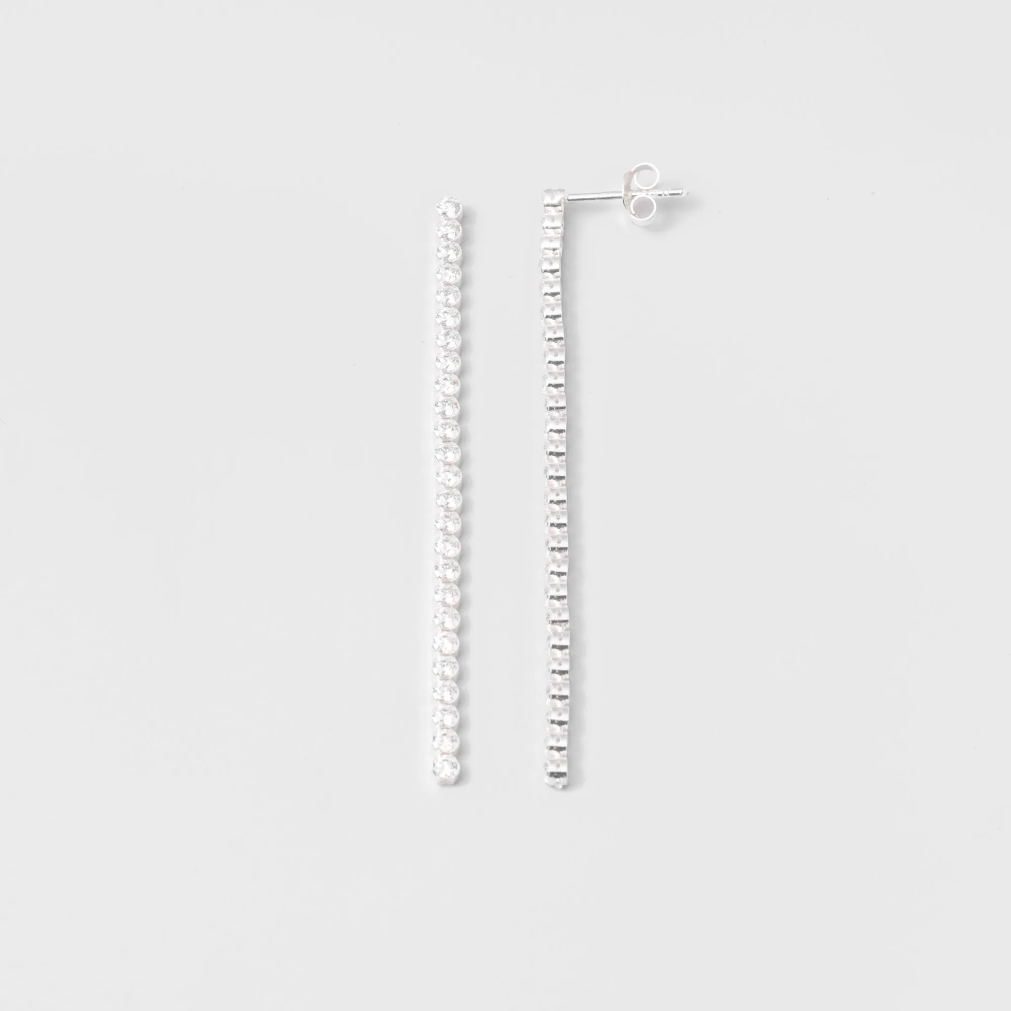 Fejn Long Sparkle Chain Stud