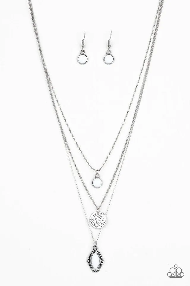 Paparazzi Necklace ~ Tide Drifter - White